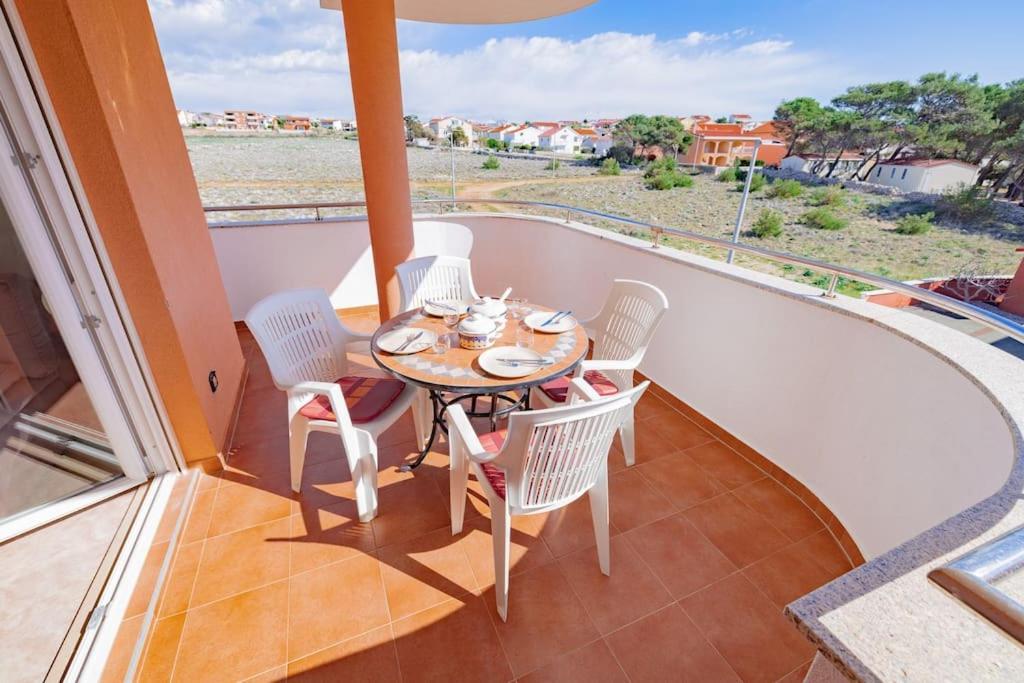 Apartment Vito, Pag Island Povljana Ngoại thất bức ảnh