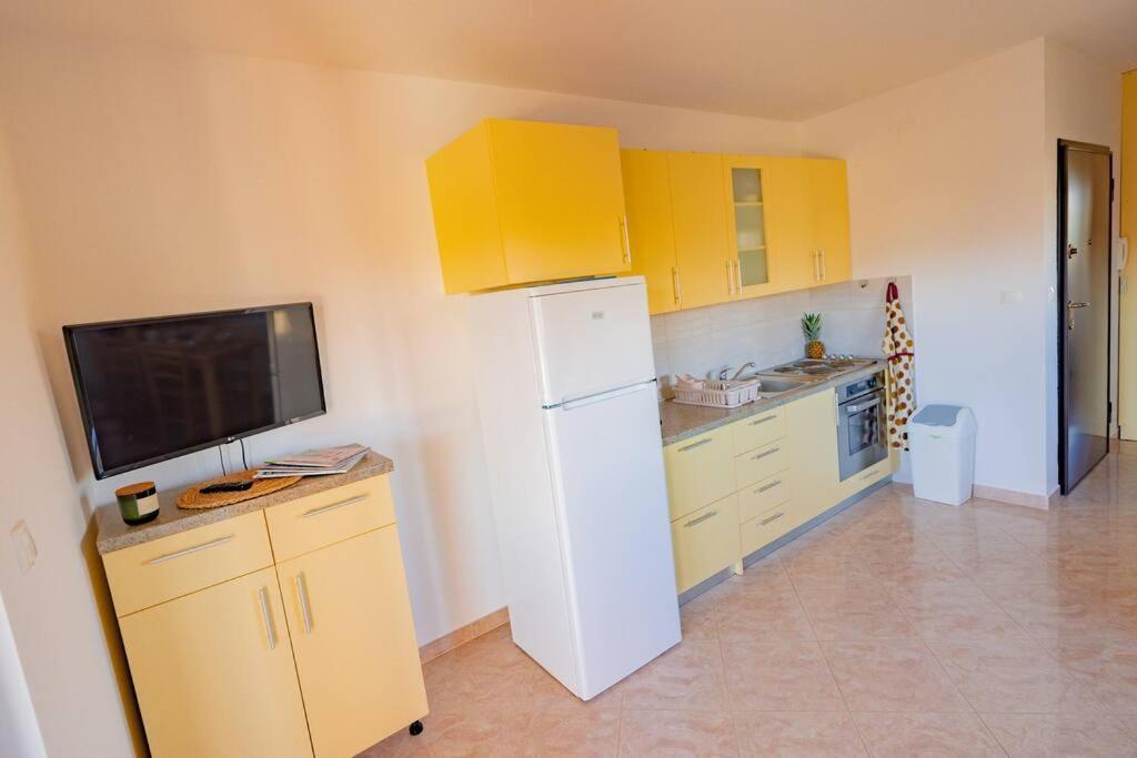 Apartment Vito, Pag Island Povljana Ngoại thất bức ảnh